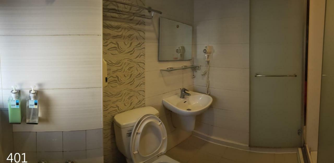 Yes 17 Hotel Luodong Exterior foto